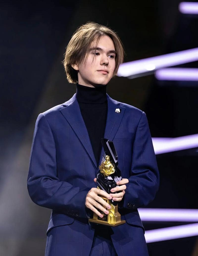 NAVI击败 The MongolZ 晋级ESL职业联赛第22季季后赛