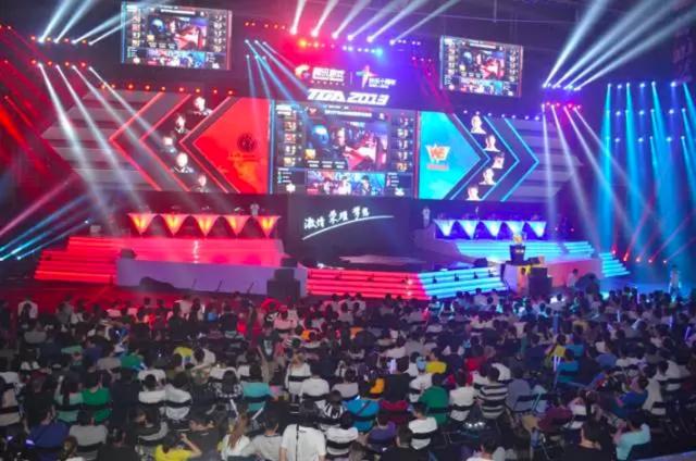 Flashback 回归了 DRX ; 主力阵容，加入了 Flicker